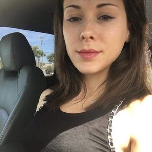 Meet your Posher, Deanna